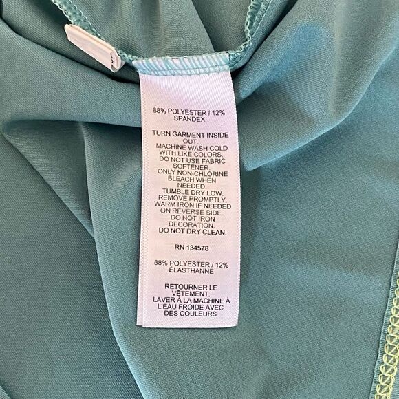 Vineyard Vines boys long sleeve performance tee XL 18 - Picture 4 of 11